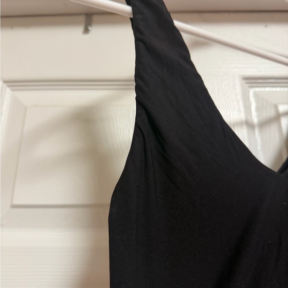 Aerie SMOOTHEZ Plunge Cami Black Large V Neck Cropped Tank - Picture 2 of 6